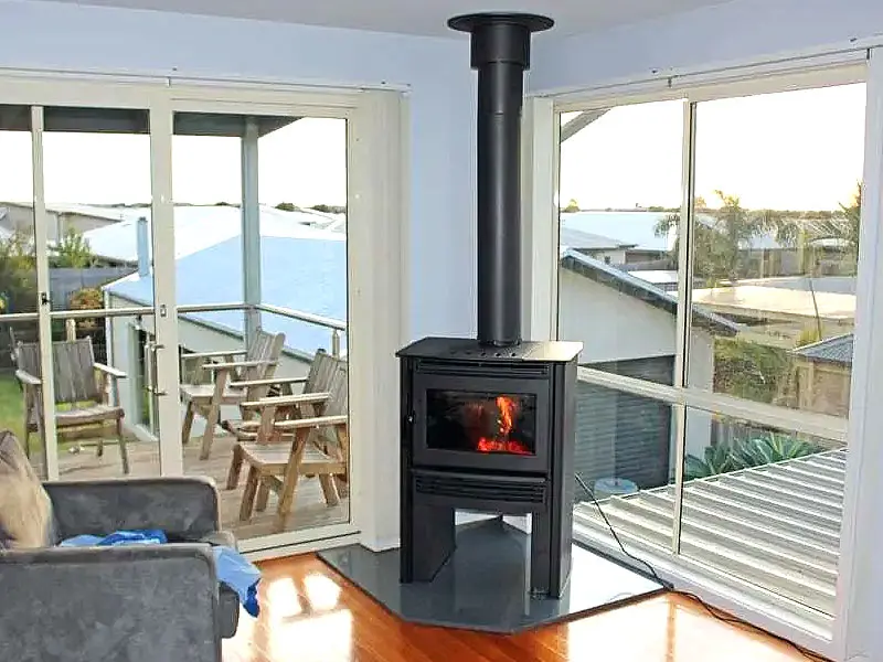 Pacific Energy Neo 1.6 Freestanding